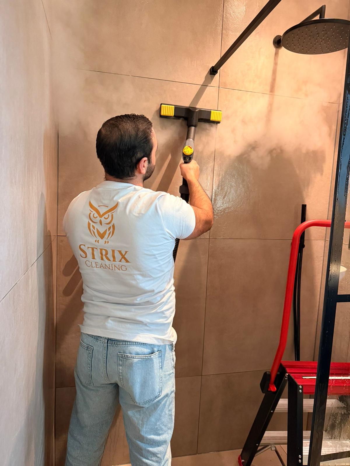 Stoomreiniging als onderdeel van schoonmaak op maat voor bedrijven