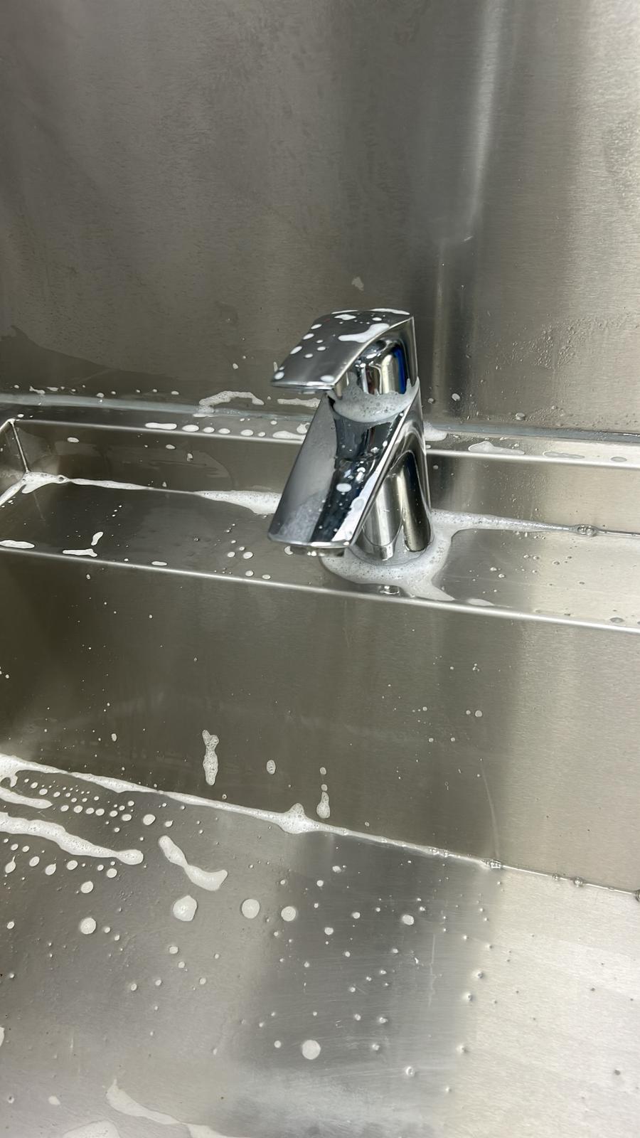 Schoonmaakbedrijf Groningen professionele. zakelijk — duurzame schoonmaakdiensten — Strix Cleaning