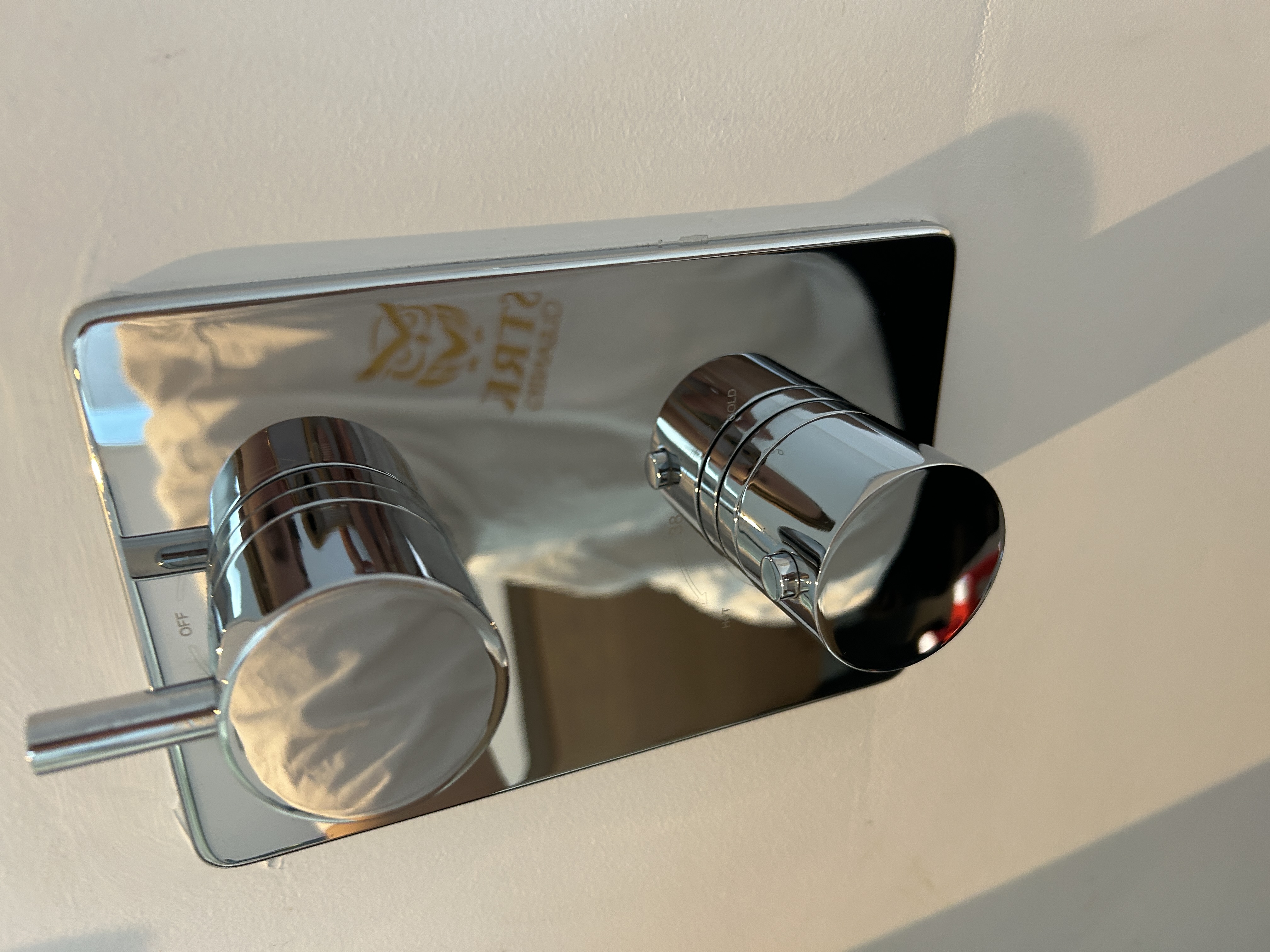 Badkamer sanitair na professionele reiniging